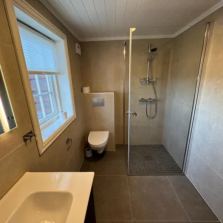 Large Retreat, Perfect For Family Gatherings 度假居 Beitostolen