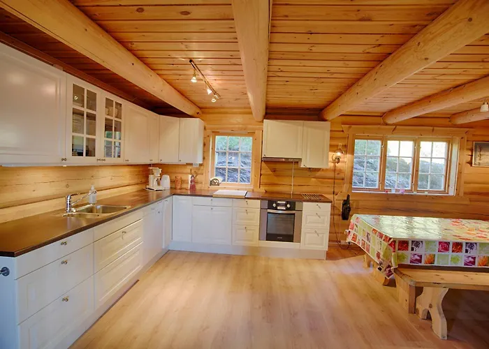 Large Retreat Perfect For Family Gatherings Dom wakacyjny